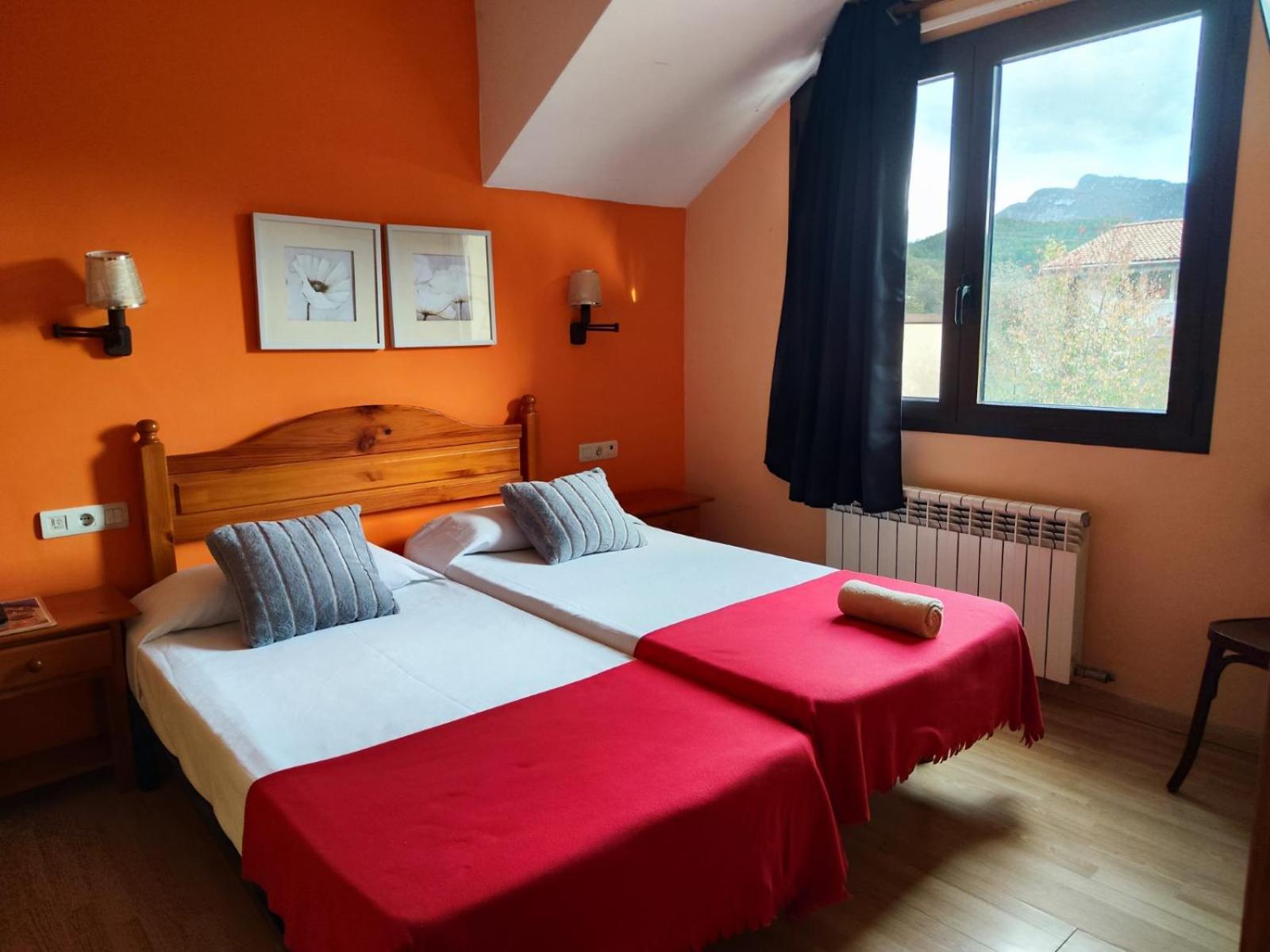 Hostal Cal Batista Bagá Εξωτερικό φωτογραφία